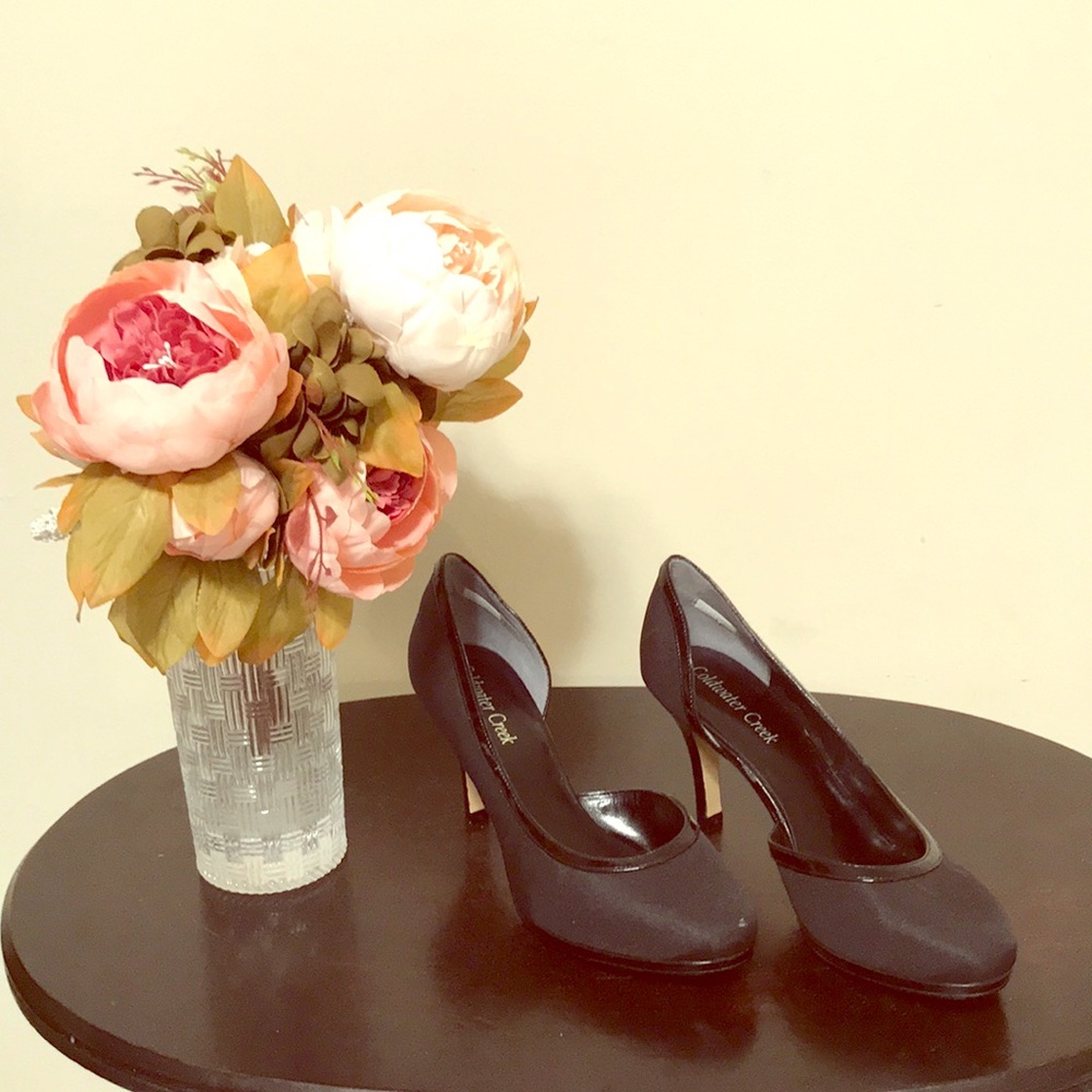 NWOT coldwater creek black heels